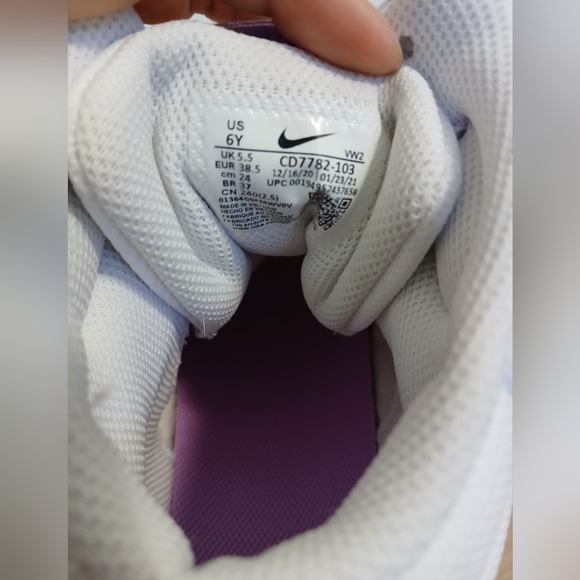 NWOT Nike Court Borough 2 Mid White Fuchsia Glow - Picture 8 of 11